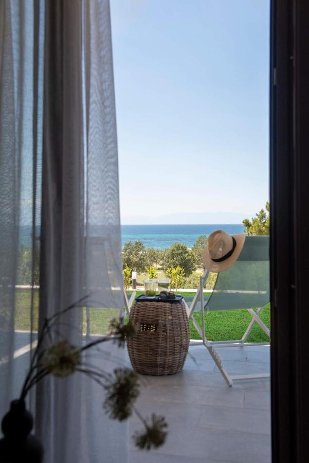 Heraclea Luxury Suites Неа-Ираклия Экстерьер фото