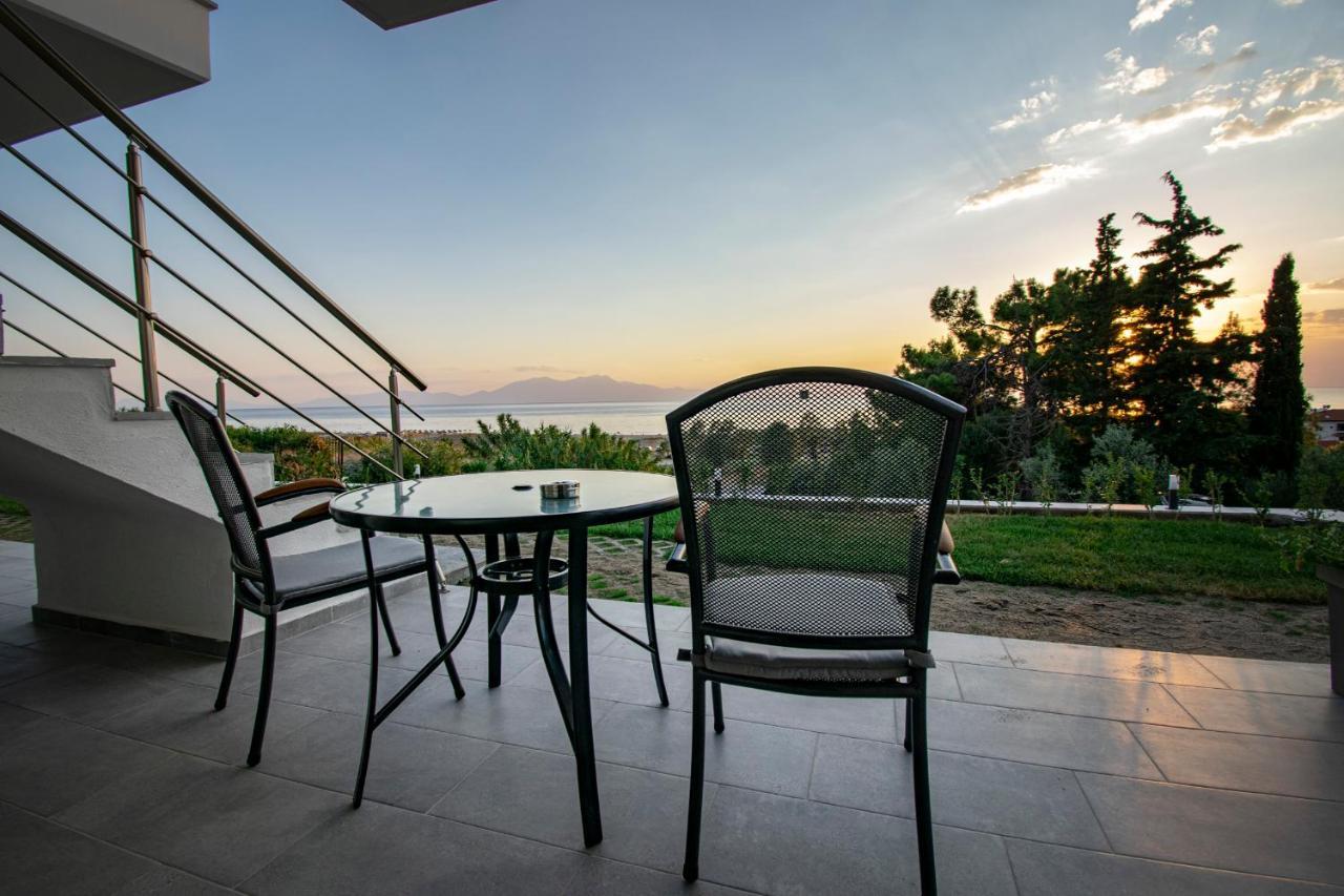 Heraclea Luxury Suites Неа-Ираклия Экстерьер фото